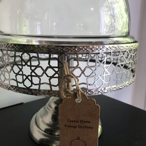 New with tag cheese stand